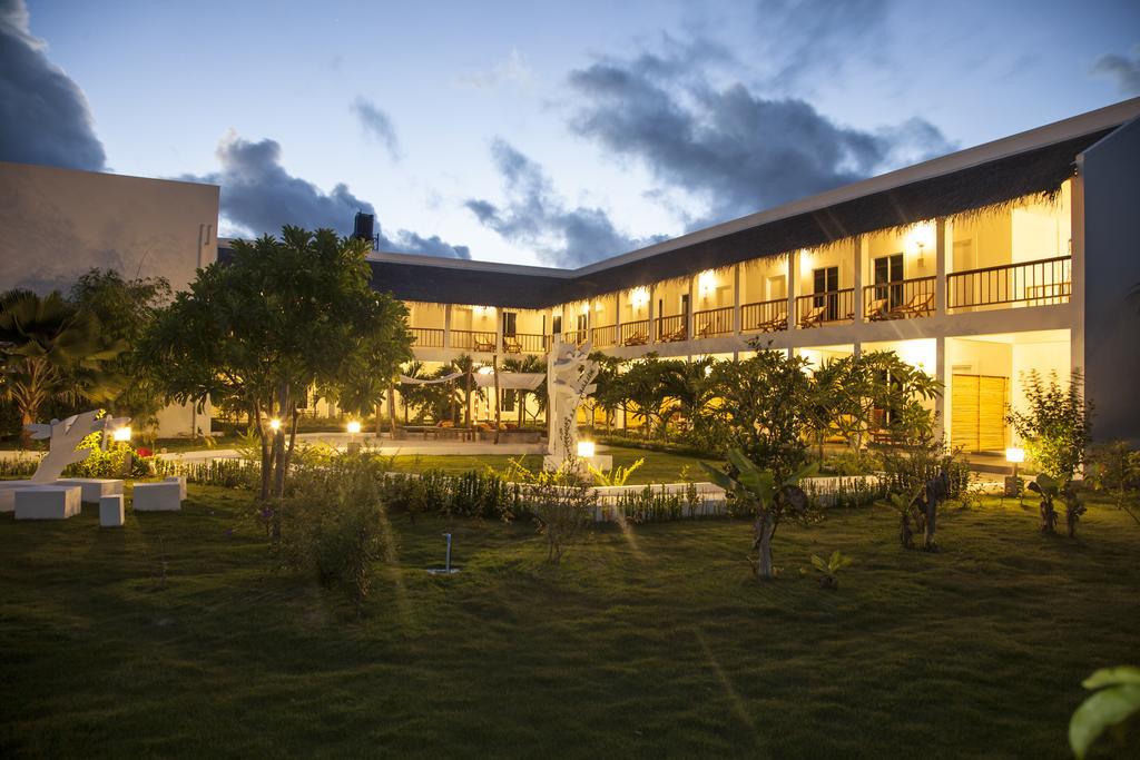 Amra Palace Ган Екстериор снимка